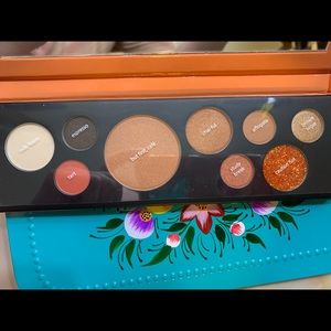 Touch in Sol ~ Fill Up Orange~ 9 shades, eyeshadow pallet **read description**